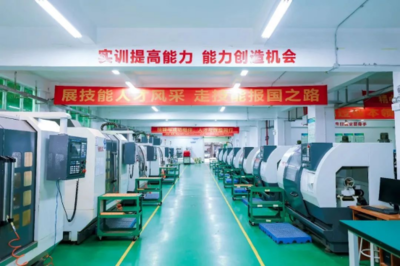 技行天下，智造未來 寶山技工學校先進制造系軟件及輔助設備研發引領創新
